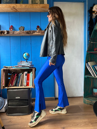 Pantalón Capri lycra Azul Electric